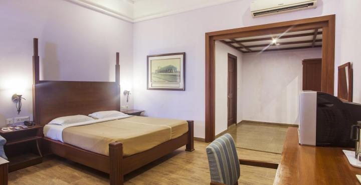 Chanakya Bnr Hotel Ráncsí Kültér fotó