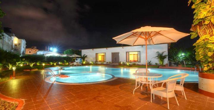Chanakya Bnr Hotel Ráncsí Kültér fotó