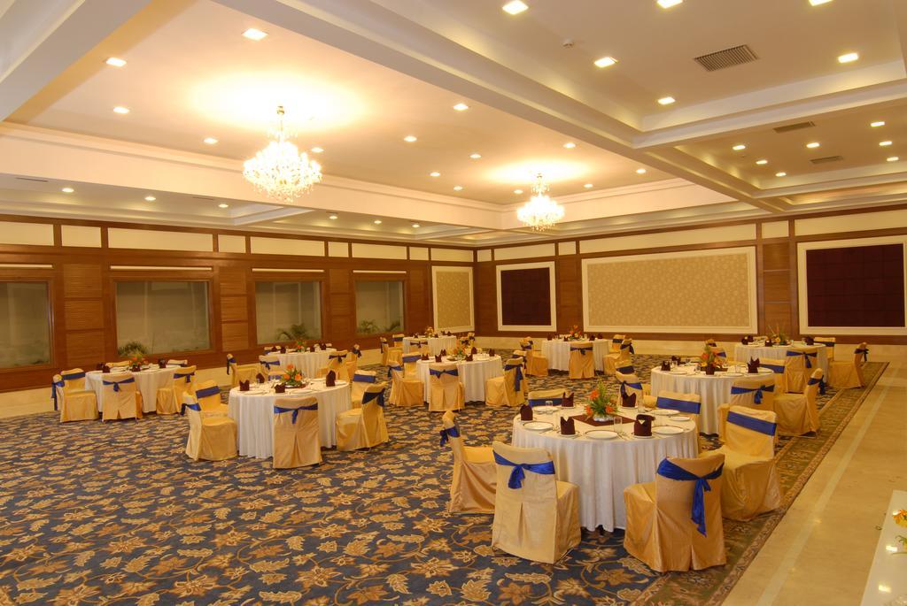 Chanakya Bnr Hotel Ráncsí Kültér fotó