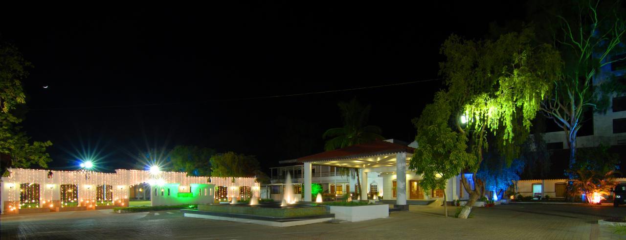 Chanakya Bnr Hotel Ráncsí Kültér fotó